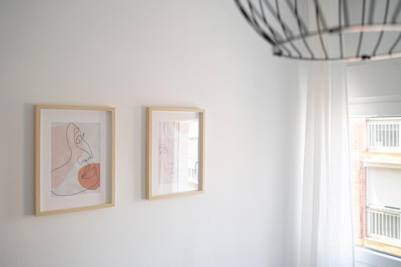 Apartment Beach Picasso Sant Adria de Besos Ngoại thất bức ảnh
